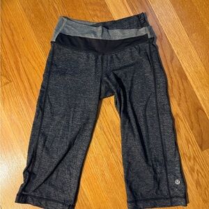 lululemon athletica Gray Leggings Stretchy Athletic Bottoms